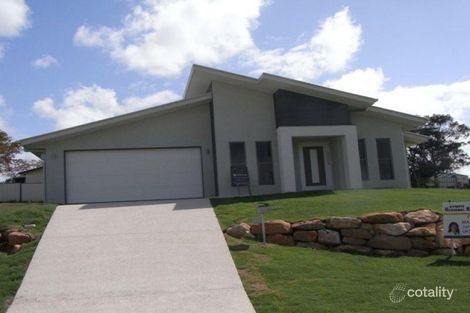 6 Eagle Hawk Dr, Southside, QLD 4570