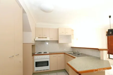 Property photo of 2/16 View Street Chermside QLD 4032