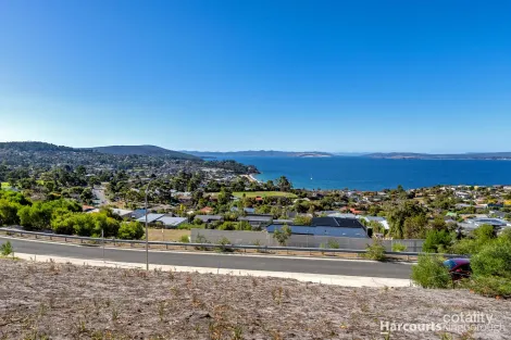 Property photo of 27 Bluebush Crescent Blackmans Bay TAS 7052