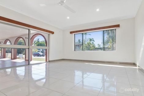Property photo of 13 Floyd Court Coconut Grove NT 0810