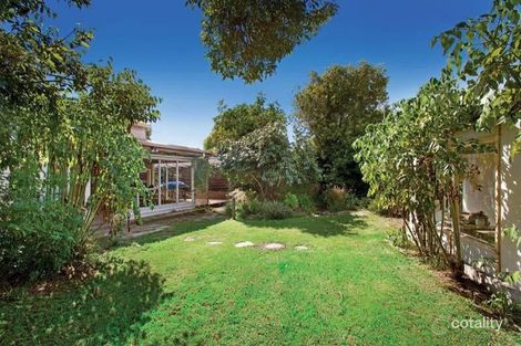 Property photo of 18 Baker Parade Ashburton VIC 3147