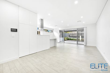 Property photo of 8 Friend Street Merrylands NSW 2160