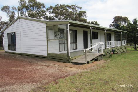 Property photo of 13 Pinetree Court Seaspray VIC 3851