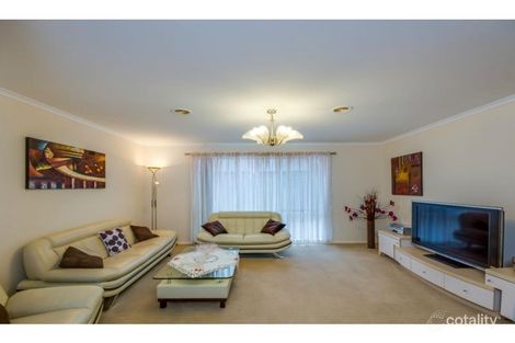 Property photo of 14 Nirringa Drive Hampton Park VIC 3976