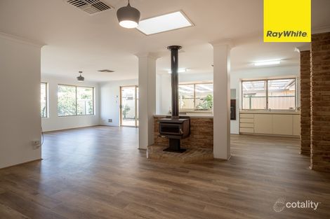 Property photo of 61 Inverness Circle Camillo WA 6111