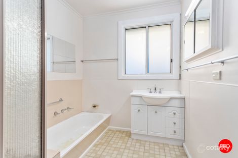 Property photo of 51 Holdsworth Road Long Gully VIC 3550