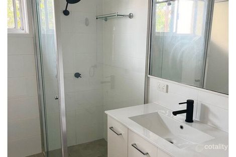 Property photo of 1/13 Tallebudgera Drive Palm Beach QLD 4221