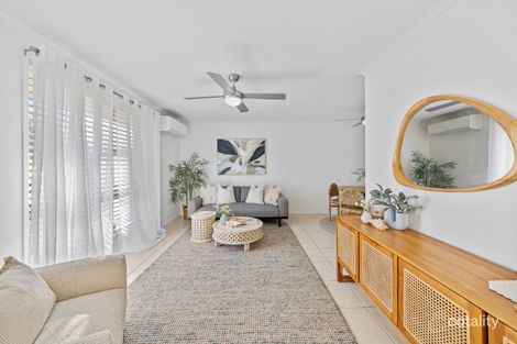 23 Bomburra Ct, Rainbow Beach, QLD 4581