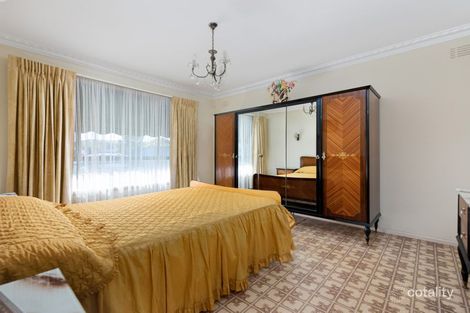 Property photo of 4 Fairbairn Street Springvale VIC 3171