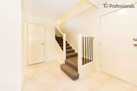 Property photo of 7/8 Sherdley Green Caroline Springs VIC 3023