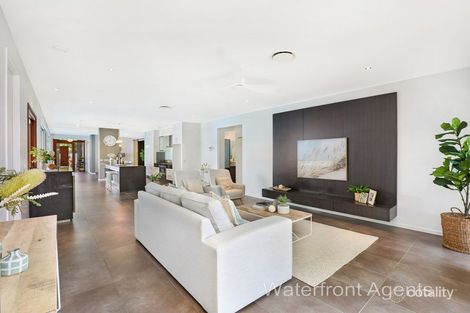 Property photo of 17 Barbuda Circuit Parrearra QLD 4575