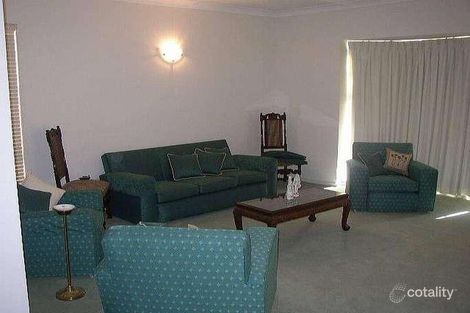 Property photo of 2 Poplar Road Lake Albert NSW 2650