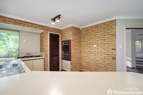 Property photo of 31 Explorer Drive Thornlie WA 6108