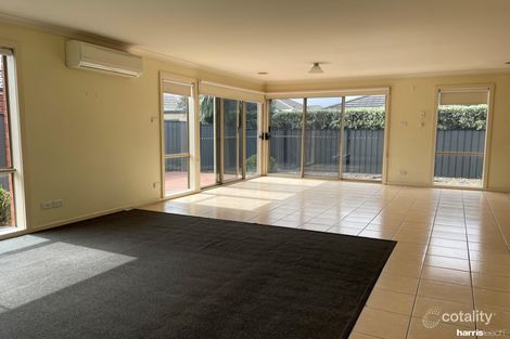 Property photo of 22 Dexter Grove Point Cook VIC 3030