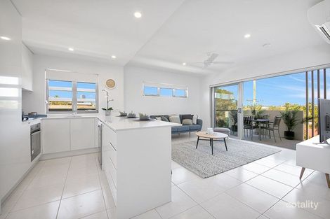 16/101 Pohlman St, Southport, QLD 4215