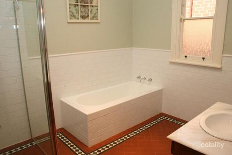 Property photo of 21 Fox Street Wagga Wagga NSW 2650