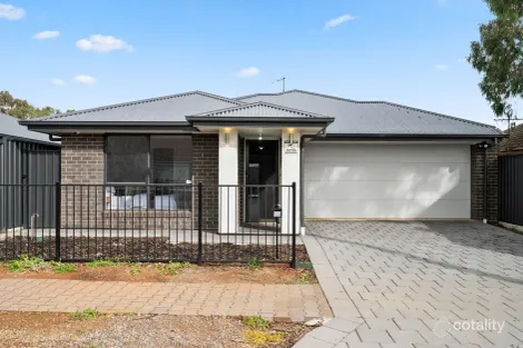 Property photo of 1 Crabb Road Smithfield Plains SA 5114