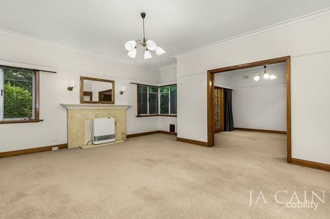 Property photo of 1/111 Through Road Camberwell VIC 3124