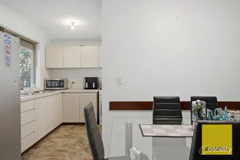 Property photo of 5/1 Park Road Midvale WA 6056