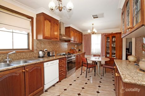 Property photo of 35 Sunhill Crescent Ardeer VIC 3022