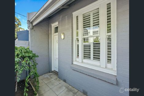 Property photo of 65 Fairbairn Road Toorak VIC 3142