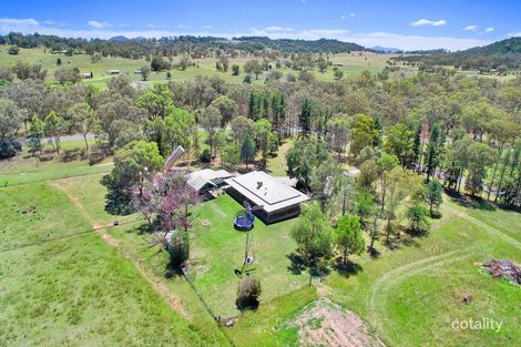 Property photo of 4 Eloura Road Tintinhull NSW 2352