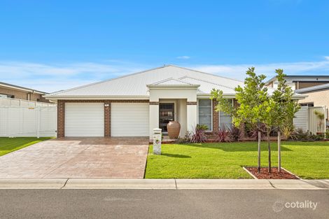 Property photo of 31 Caravel Crescent Shell Cove NSW 2529