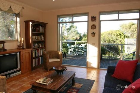 Property photo of 6 Tenandra Court Berwick VIC 3806