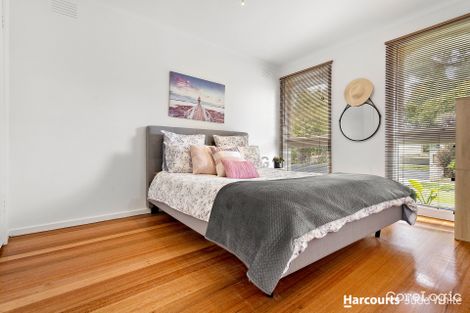 Property photo of 19 Holly Green Drive Wheelers Hill VIC 3150
