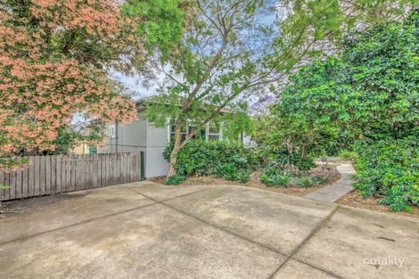 Property photo of 14 Ettlesdale Road Spring Farm NSW 2570