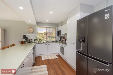 Property photo of 10 Waratah Drive Avoca QLD 4670