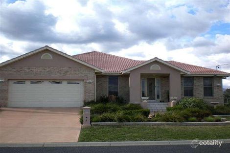 4 Acacia Pl, Kootingal, NSW 2352