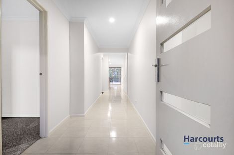Property photo of 110 Hummingbird Boulevard Tarneit VIC 3029