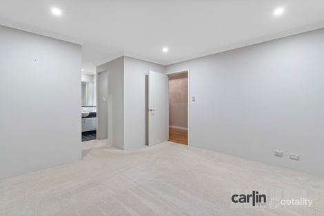 Property photo of 7 Cleland Court Aubin Grove WA 6164