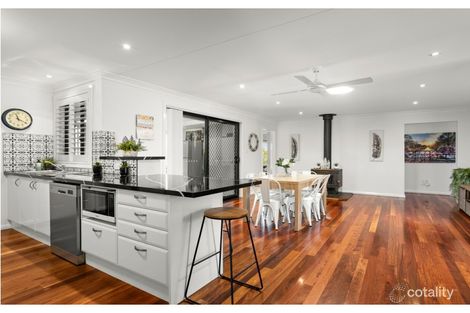 Property photo of 4 Yellowfin Avenue Old Bar NSW 2430