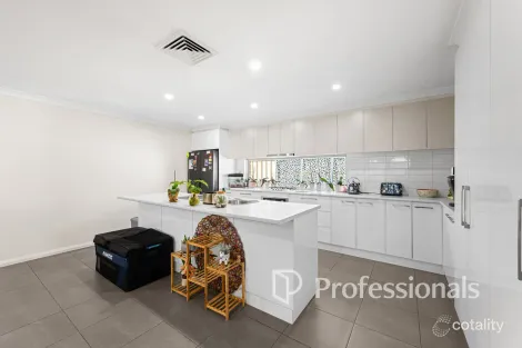 Property photo of 32 Karalanza Drive Mildura VIC 3500