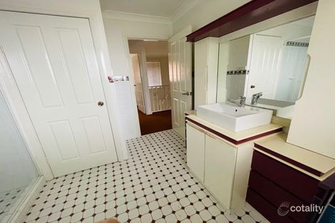 Property photo of 20 Harpur Place Casula NSW 2170