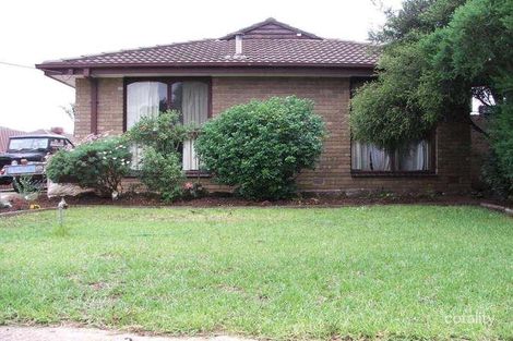 9 Childs St, Melton South, VIC 3338