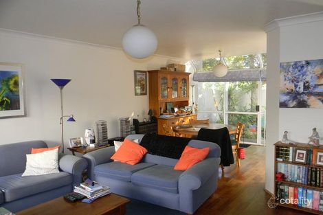 Property photo of 21/2 Waterway Court Churchlands WA 6018