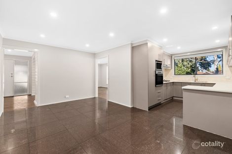 Property photo of 9 Senior Close Mill Park VIC 3082