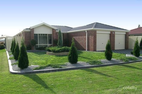 Property photo of 8 Woods Place Rowville VIC 3178