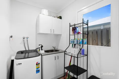 Property photo of 299/2-40 Koplick Road Chambers Flat QLD 4133