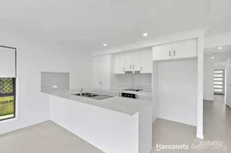 Property photo of 116 Sandy Camp Road Wynnum West QLD 4178