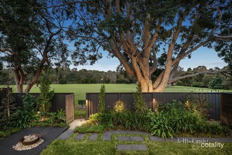 Property photo of 25 Orrong Crescent Camberwell VIC 3124