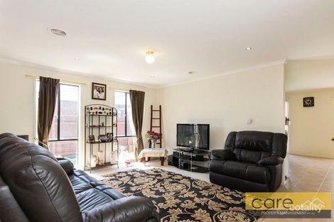 Property photo of 2 Nirringa Drive Hampton Park VIC 3976