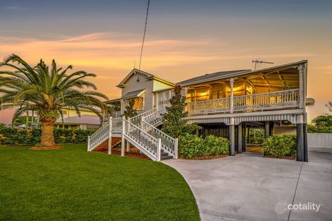 39 Miller St, Urangan, QLD 4655