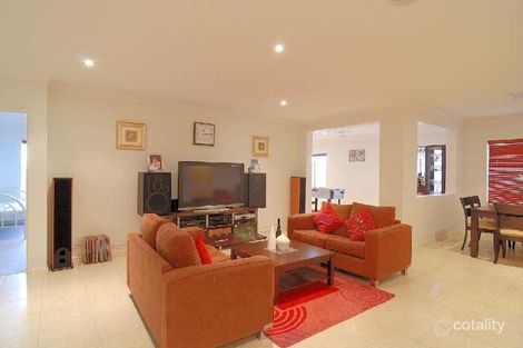 Property photo of 31 Oakgrove Drive Narre Warren South VIC 3805