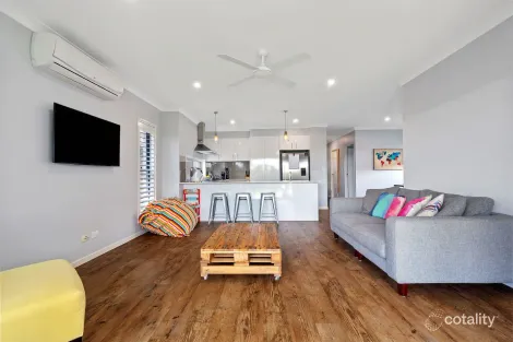 Property photo of 74 Brampton Crescent Mountain Creek QLD 4557