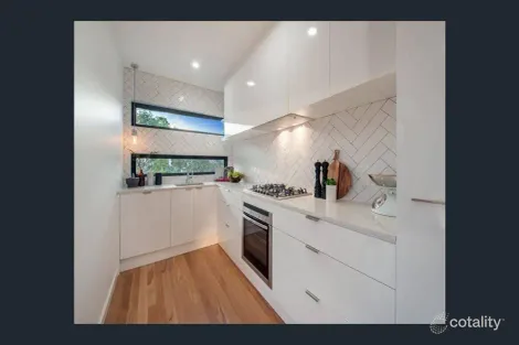 Property photo of 1/98 Liston Avenue Reservoir VIC 3073