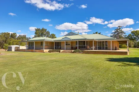 Property photo of 165 Cumming Road Oakford WA 6121